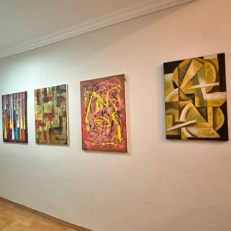 The Golden Luxury Downtown