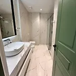 The Golden Luxury Downtown