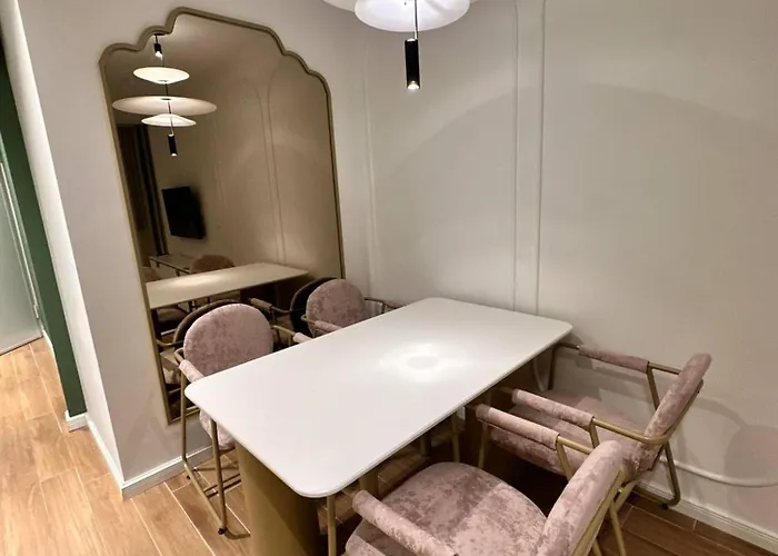 Apartament The Golden Luxury Downtown *