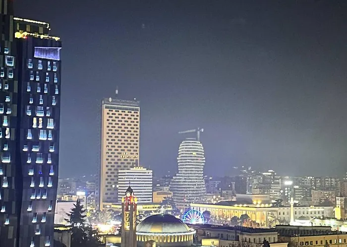 The Golden Luxury Downtown Apartament Tirana